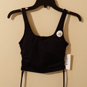 🆕 NWT Hurley Max Solid Crop Tank size XS